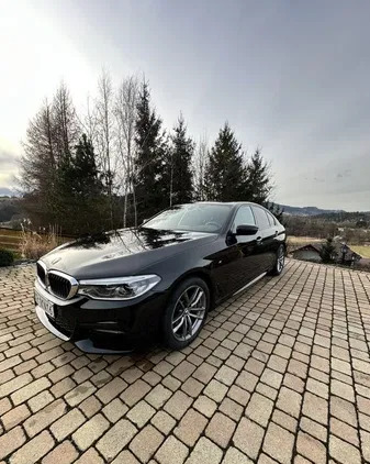 bmw seria 5 małopolskie BMW Seria 5 cena 132500 przebieg: 127000, rok produkcji 2018 z Jordanów